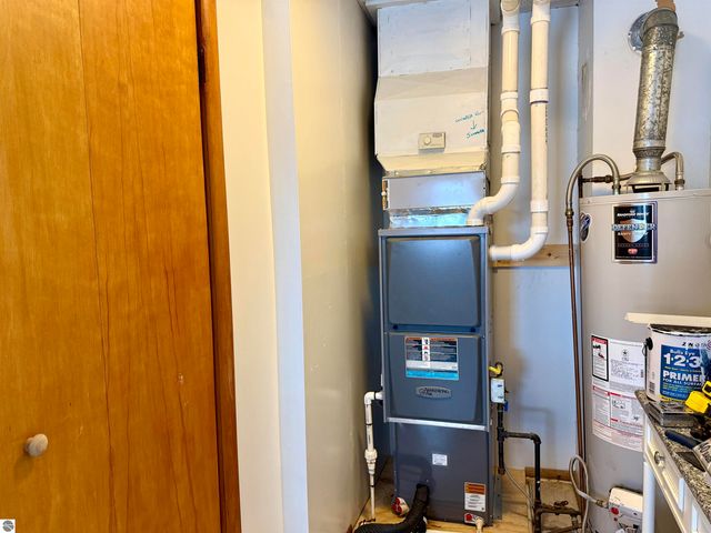 704 Wadsworth, East Tawas, MI 48730