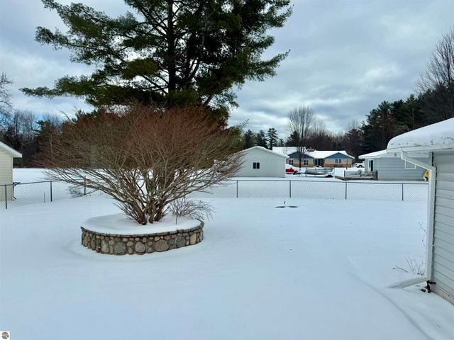 704 Wadsworth, East Tawas, MI 48730