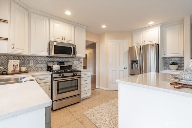 22019 84th Avenue Ct E, Graham, WA 98338