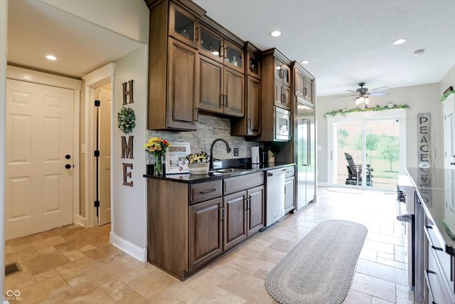 2937 W 100 S, Franklin, IN 46131