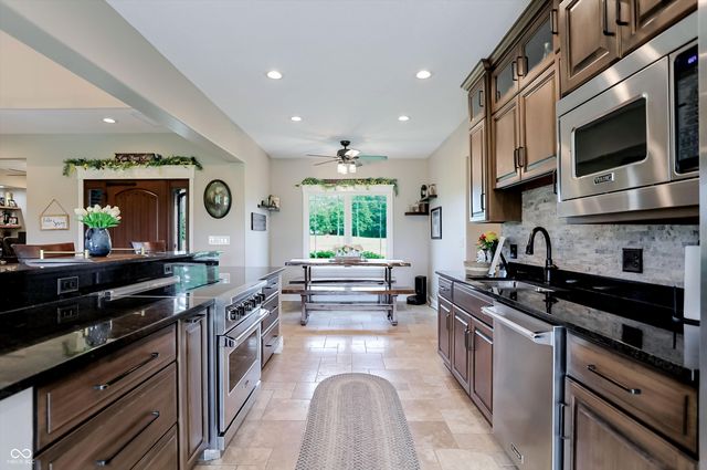 2937 W 100 S, Franklin, IN 46131