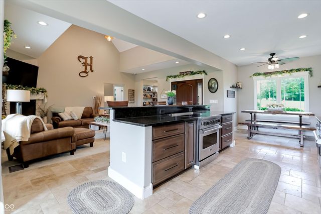 2937 W 100 S, Franklin, IN 46131