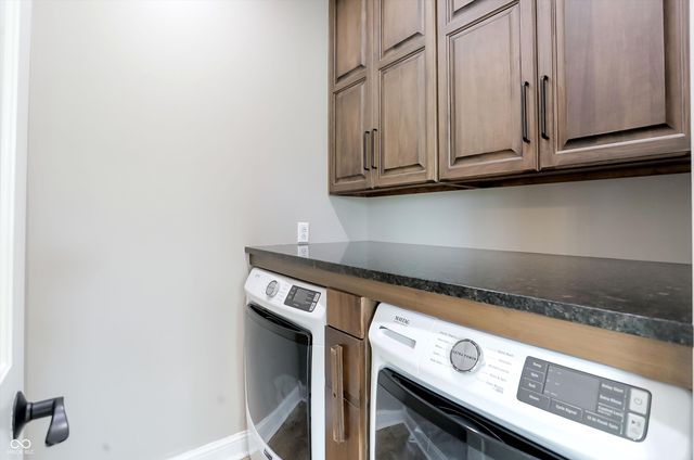 2937 W 100 S, Franklin, IN 46131