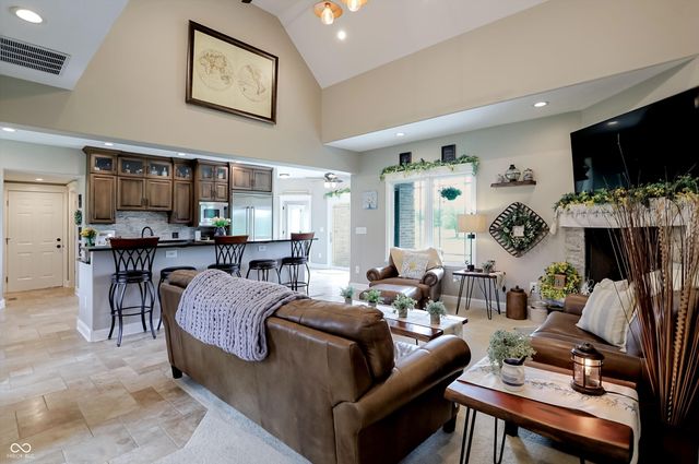 2937 W 100 S, Franklin, IN 46131