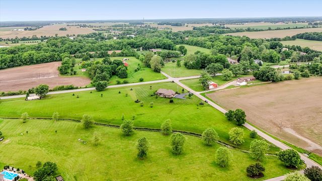 2937 W 100 S, Franklin, IN 46131