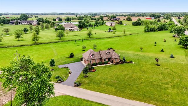 2937 W 100 S, Franklin, IN 46131