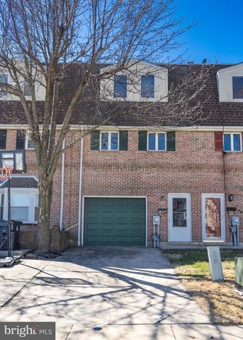 12 8TH AVE, Wilmington, DE 19805