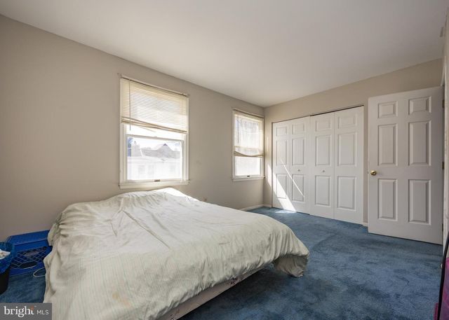 12 8TH AVE, Wilmington, DE 19805