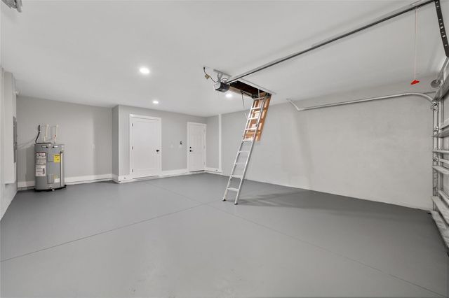 5 MALAUKA LOOP TRACK, Ocklawaha, FL 32179