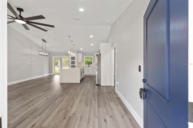 5 MALAUKA LOOP TRACK, Ocklawaha, FL 32179