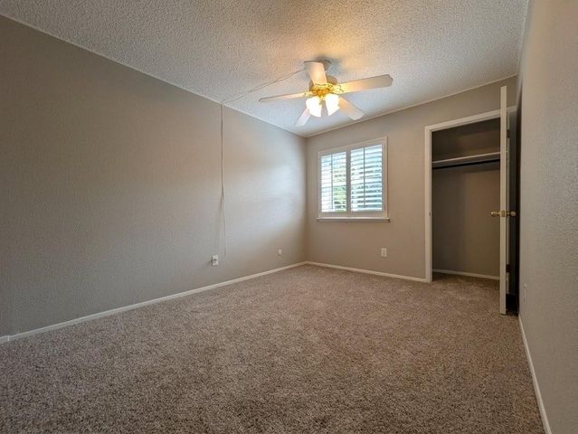 12027 Greenwood Forest Drive B, Houston, TX 77066