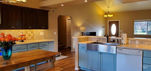 3606 E Kings Gate, Nampa, ID 83687