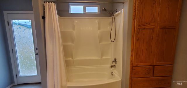 3606 E Kings Gate, Nampa, ID 83687