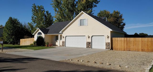3606 E Kings Gate, Nampa, ID 83687