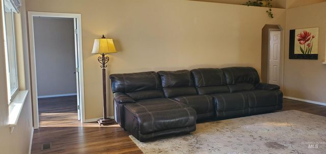 3606 E Kings Gate, Nampa, ID 83687