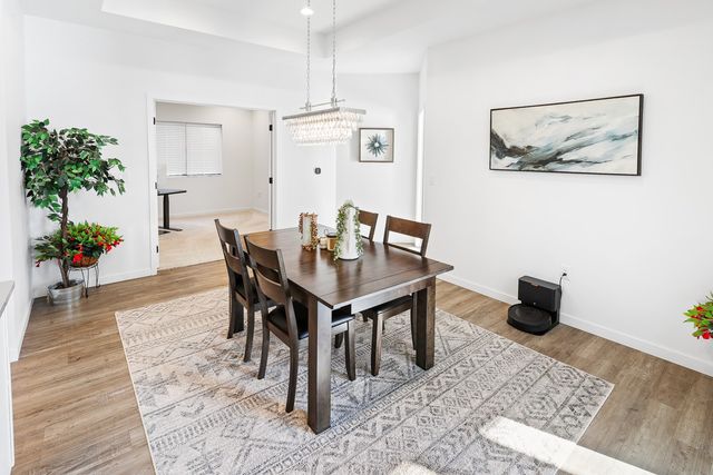 505 Vintage Lane, Pella, IA 50219