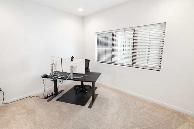 505 Vintage Lane, Pella, IA 50219