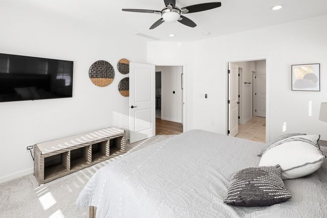 505 Vintage Lane, Pella, IA 50219