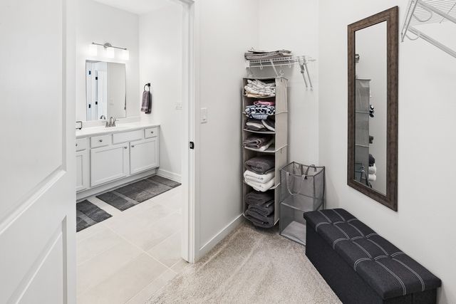 505 Vintage Lane, Pella, IA 50219