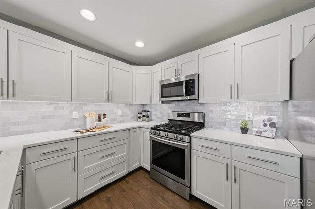 11 Windjammer Court, Wildwood, MO 63040