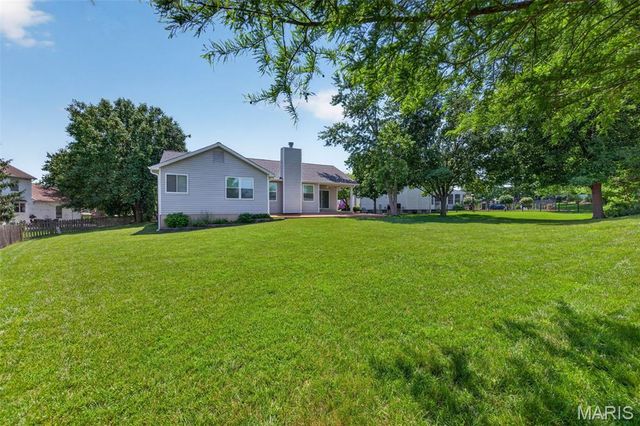 11 Windjammer Court, Wildwood, MO 63040