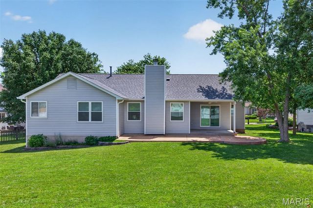 11 Windjammer Court, Wildwood, MO 63040