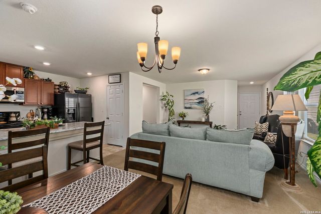 6915 Beltran Pass, San Antonio, TX 78252