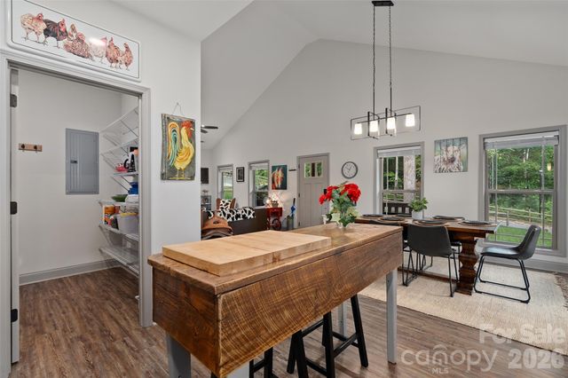 545 Twinbrook Lane, Maggie Valley, NC 28751