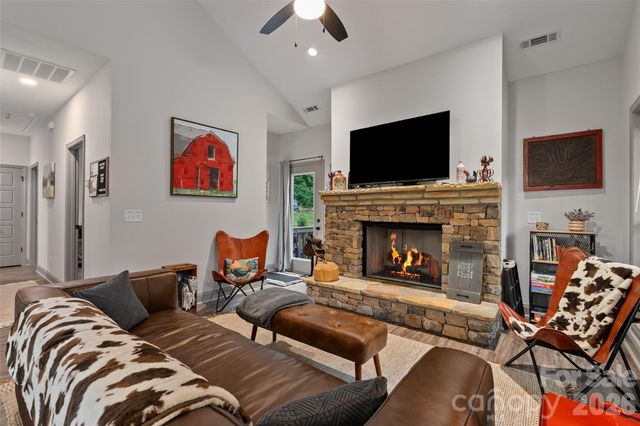545 Twinbrook Lane, Maggie Valley, NC 28751