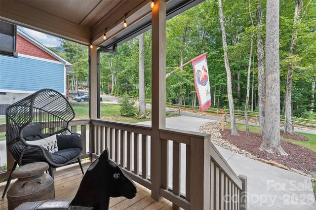 545 Twinbrook Lane, Maggie Valley, NC 28751