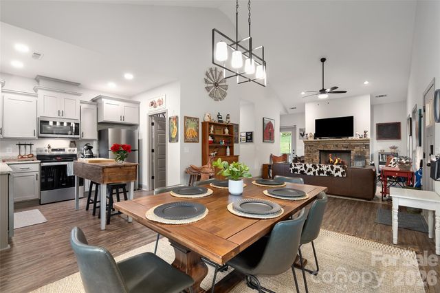 545 Twinbrook Lane, Maggie Valley, NC 28751