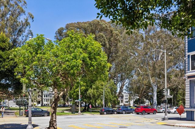 415 Ashbury Street, San Francisco, CA 94117