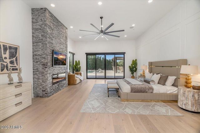 11681 E COCHISE Drive, Scottsdale, AZ 85259