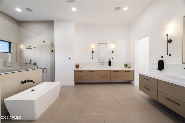 11681 E COCHISE Drive, Scottsdale, AZ 85259