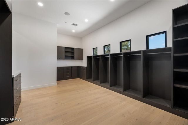 11681 E COCHISE Drive, Scottsdale, AZ 85259