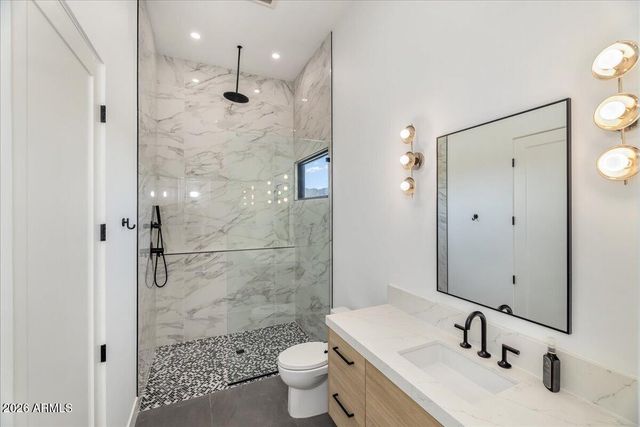 11681 E COCHISE Drive, Scottsdale, AZ 85259