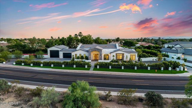 11681 E COCHISE Drive, Scottsdale, AZ 85259