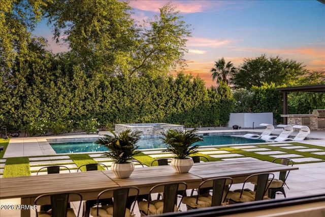 11681 E COCHISE Drive, Scottsdale, AZ 85259