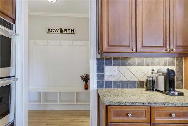 333 Golf Crest Drive, Acworth, GA 30101