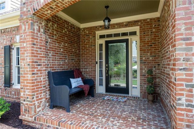 333 Golf Crest Drive, Acworth, GA 30101
