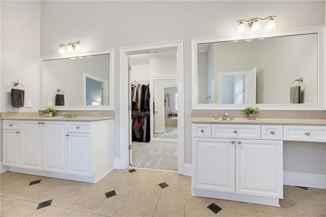 333 Golf Crest Drive, Acworth, GA 30101
