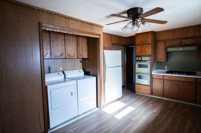 2243 N Missouri Avenue, Springfield, MO 65803