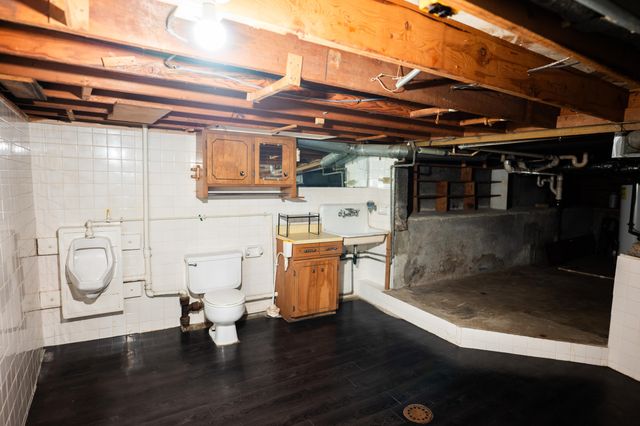 2243 N Missouri Avenue, Springfield, MO 65803