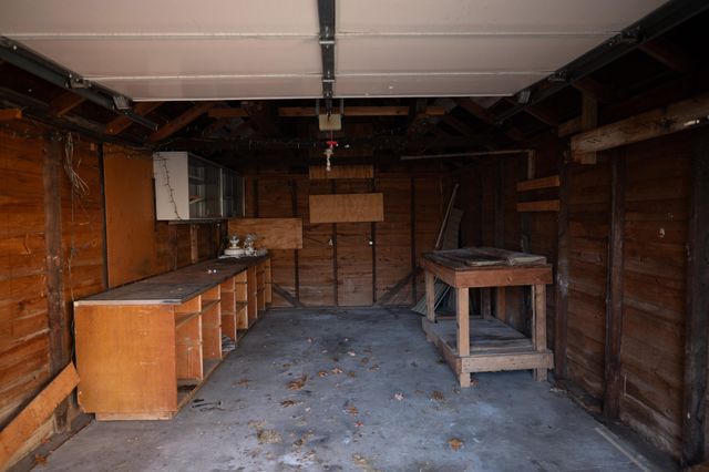 2243 N Missouri Avenue, Springfield, MO 65803