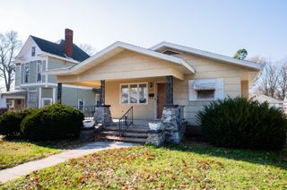 2243 N Missouri Avenue, Springfield, MO 65803
