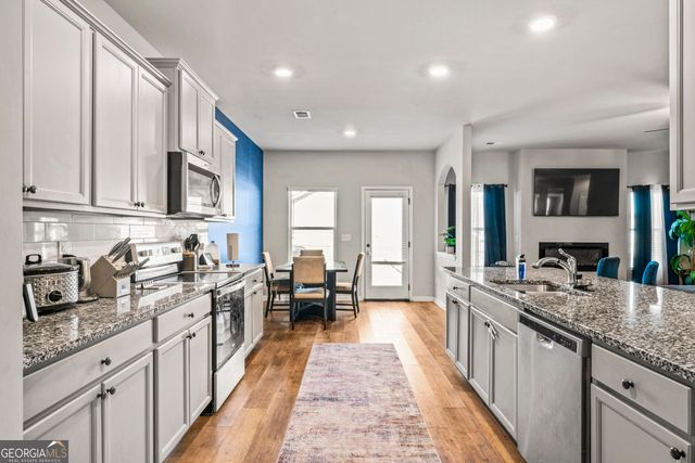 1700 Cadence Street, Locust Grove, GA 30248