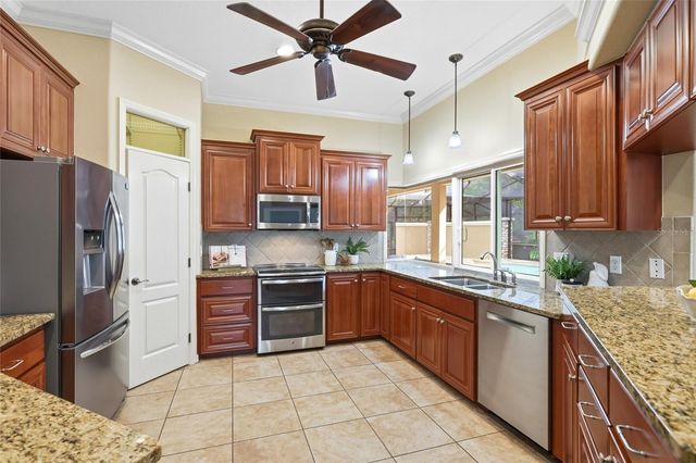 2920 CHICKASAW CIRCLE, Haines City, FL 33844