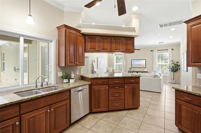 2920 CHICKASAW CIRCLE, Haines City, FL 33844