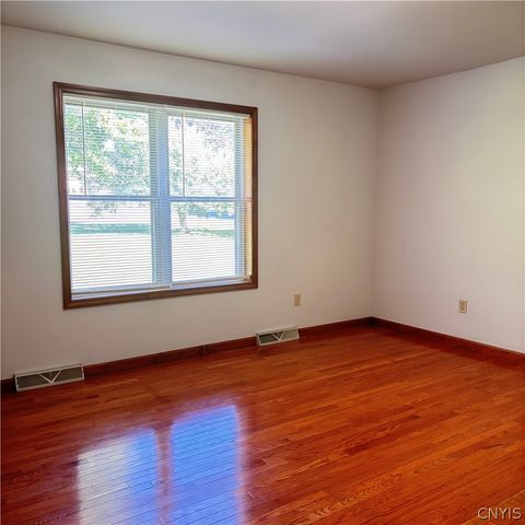 12 Orangewood Drive, Clay, NY 13090