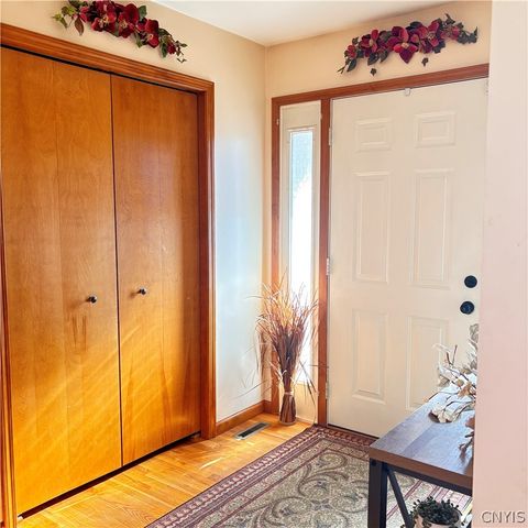 12 Orangewood Drive, Clay, NY 13090